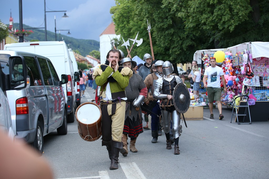 Život pod hradbami v Sabinove